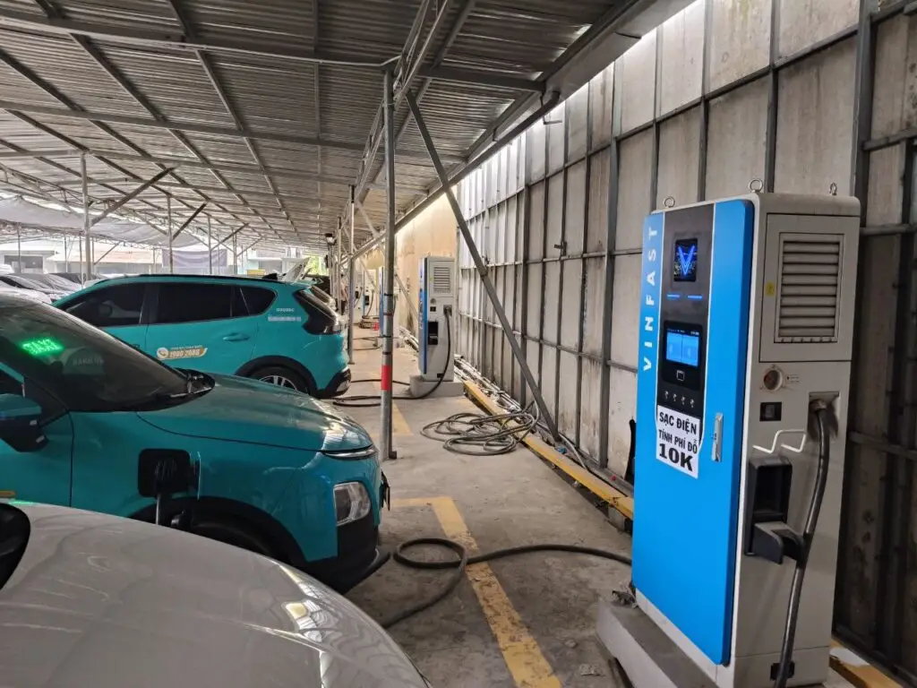 đầu tư Trạm sạc điện tại nhà