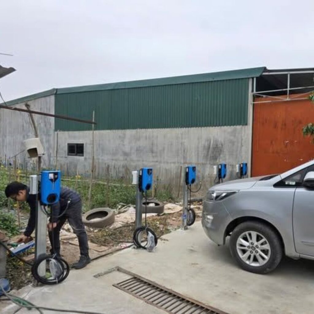 Trạm sạc tư nhân 11kw tại 1 bãi đỗ xe